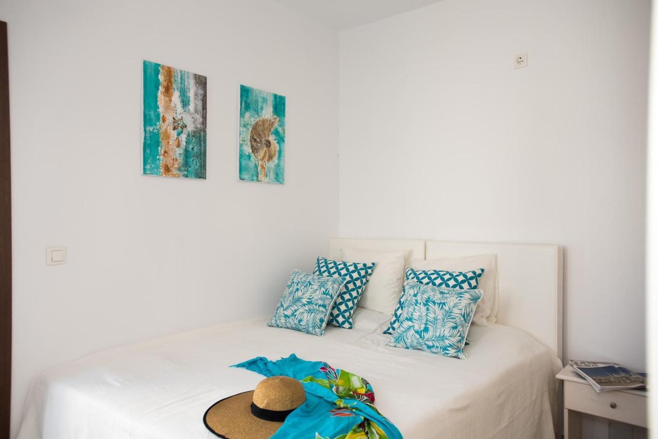 Holiday home Olive Tree & Capari Homes & With Pool! *